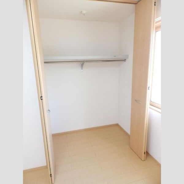 収納 (クローゼット)