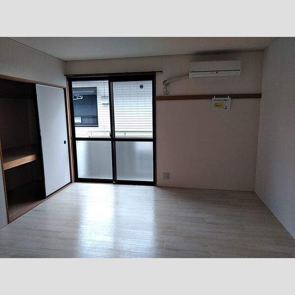 居室・リビング (洋室)