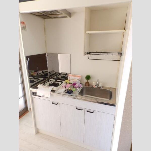 キッチン (キッチン)