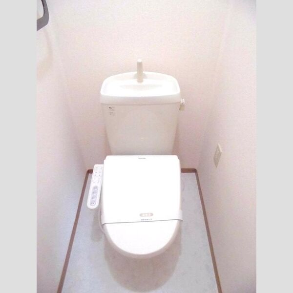 トイレ (温水洗浄暖房便座)