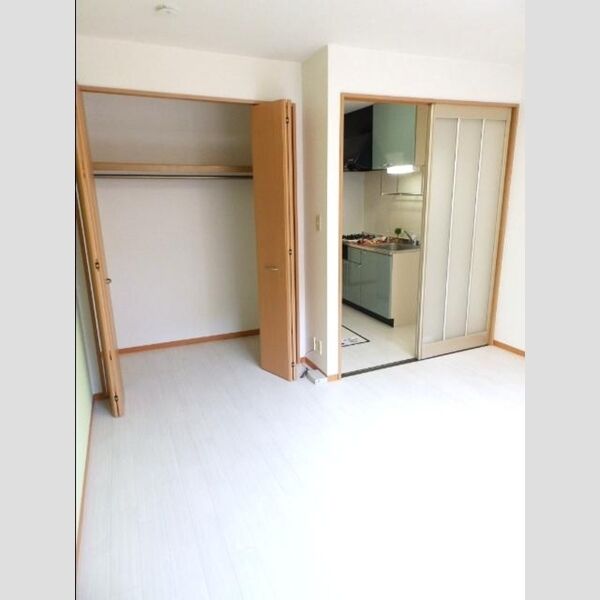 その他 (洋室7.5帖)