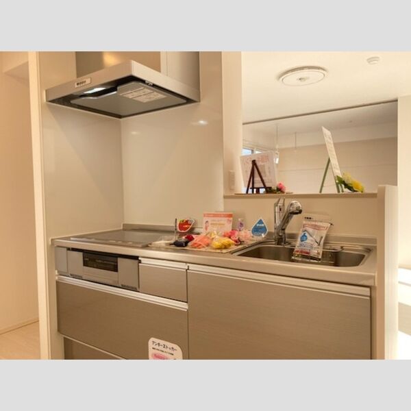 キッチン (システムキッチン)
