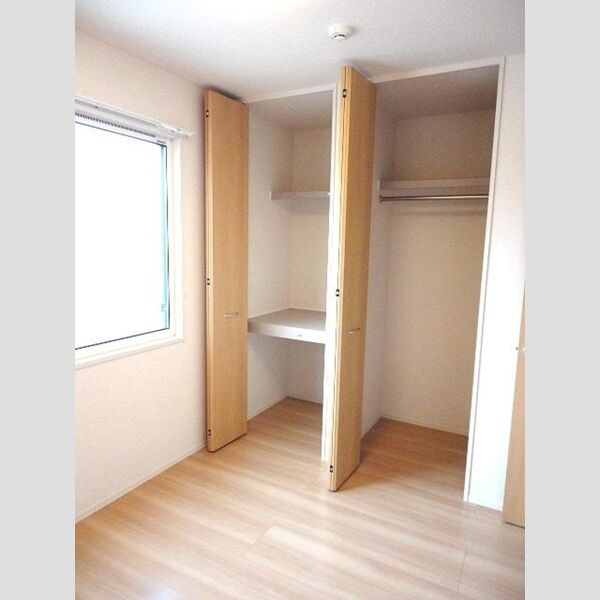 収納 (洋室4.6帖収納)