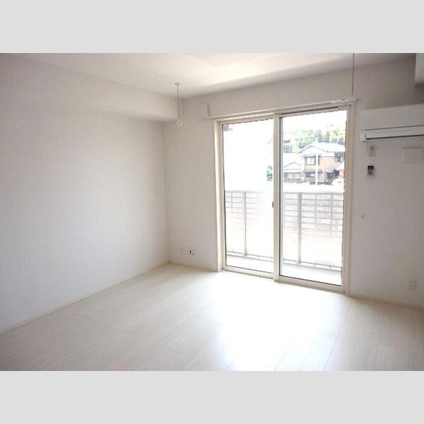 その他 (リビングダイニングキッチン)