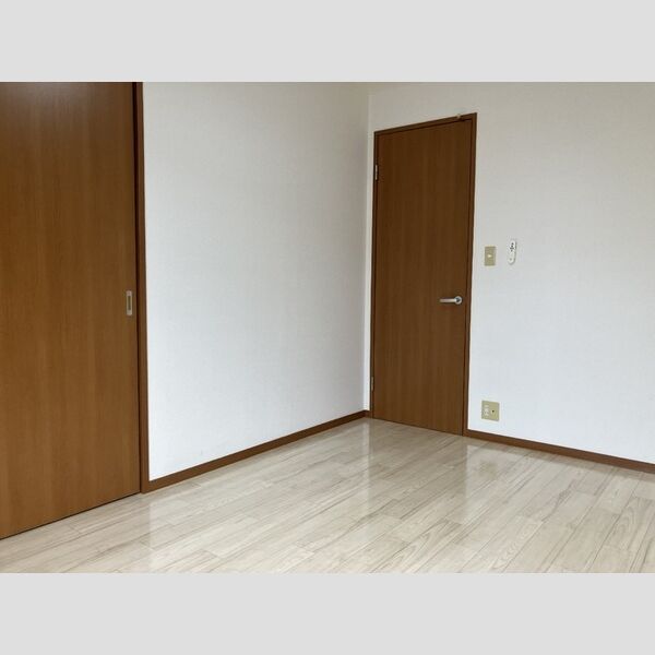 その他 (洋室)