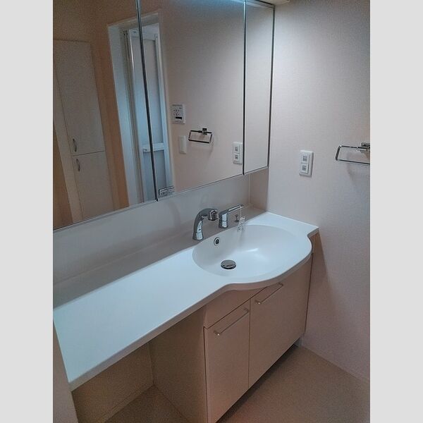 洗面所 (W1200洗髪洗面化粧台)