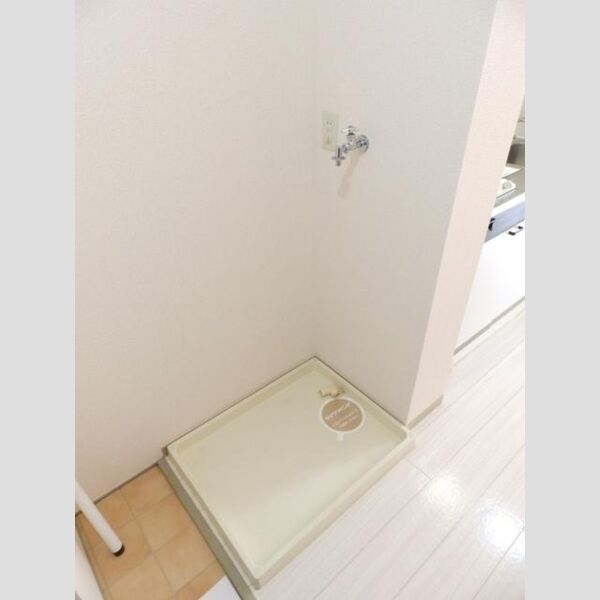 その他 (洗濯機置き場)