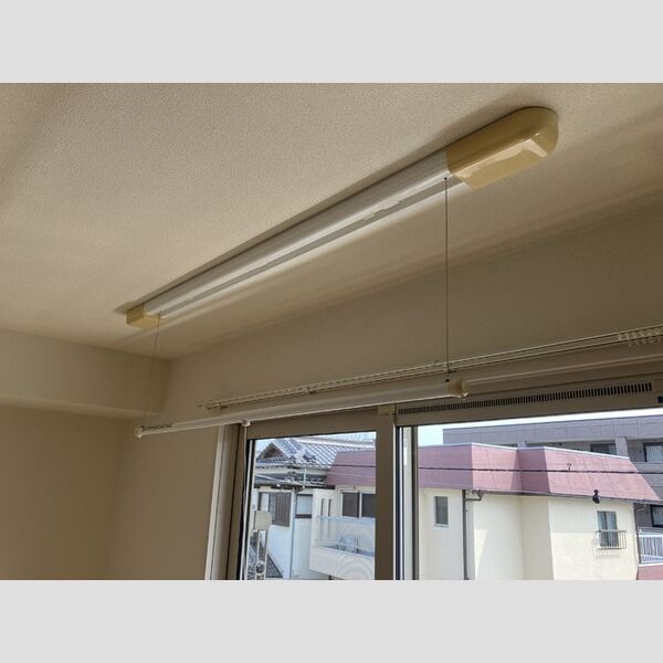 その他 (室内物干し)