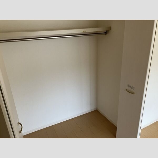 収納 (クローゼット)