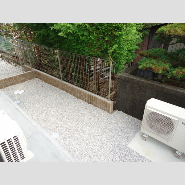 その他 (専用庭)