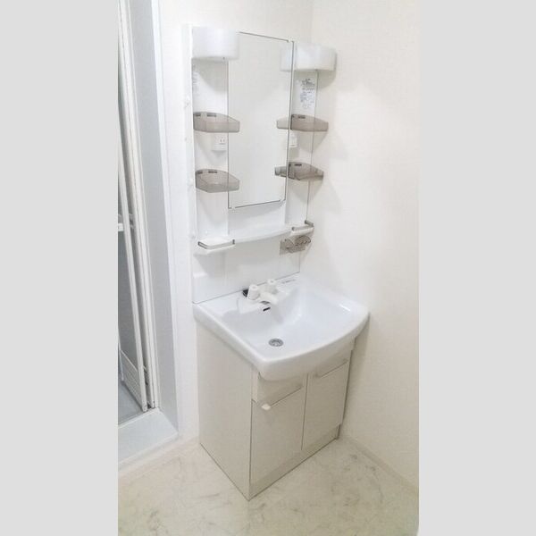 洗面所 (洗面台)