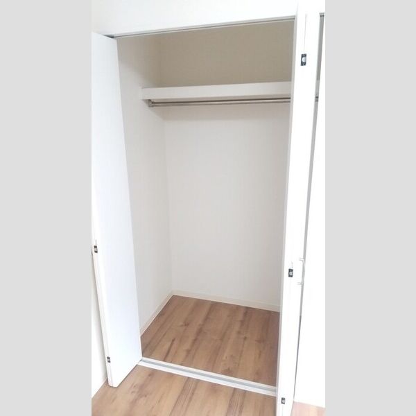 収納 (クローゼット)