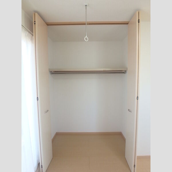 収納 (クローゼット)