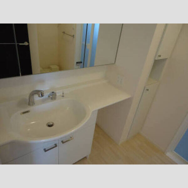 その他 (化粧台)