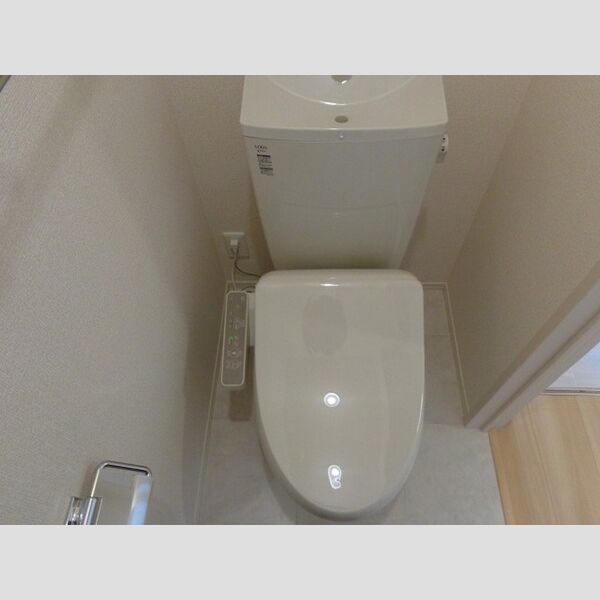 トイレ (温水洗浄暖房便座)