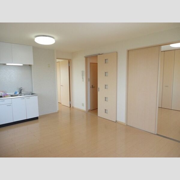 居室・リビング (リビングダイニングキッチン)