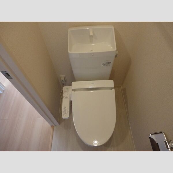 トイレ (温水洗浄暖房便座)