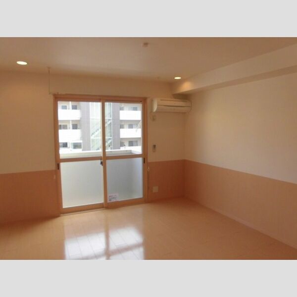 居室・リビング (リビングダイニングキッチン)