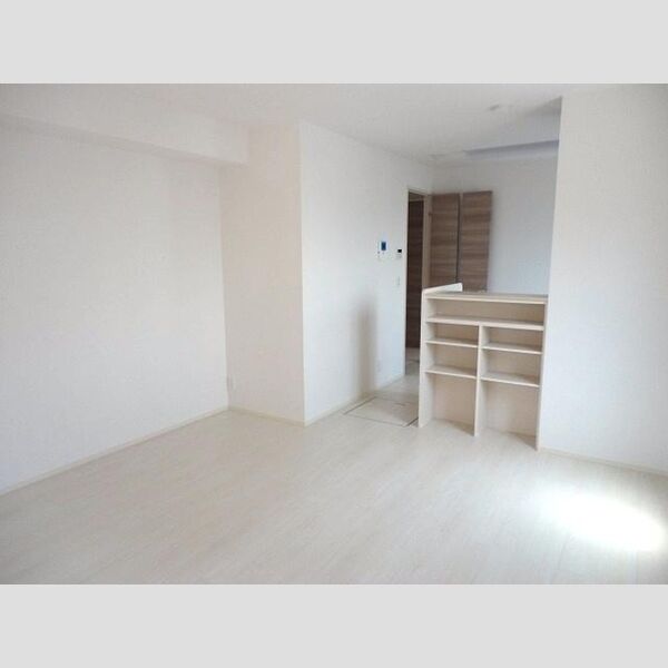 居室・リビング (リビングダイニングキッチン)