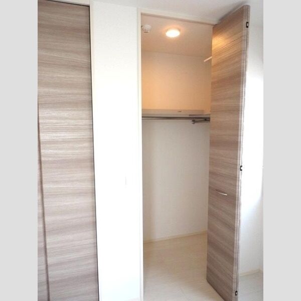 収納 (クローゼット)