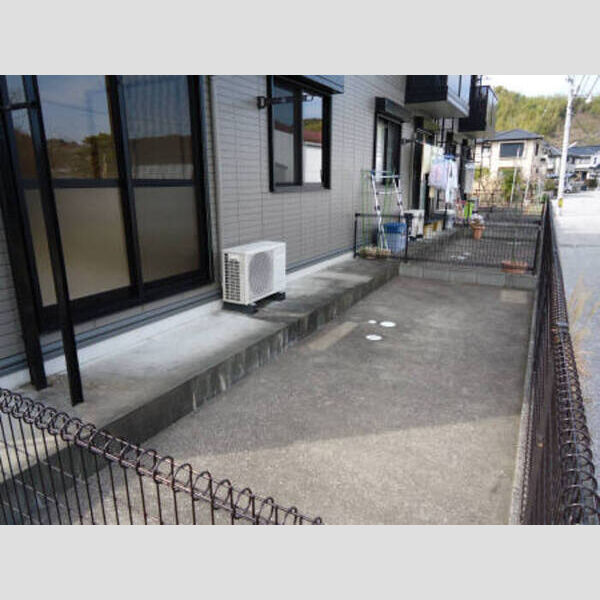その他 (103庭)