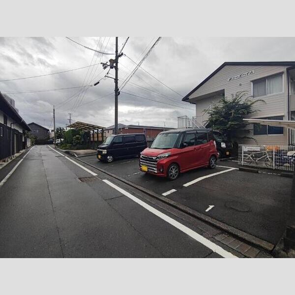 駐車場 (駐車場)
