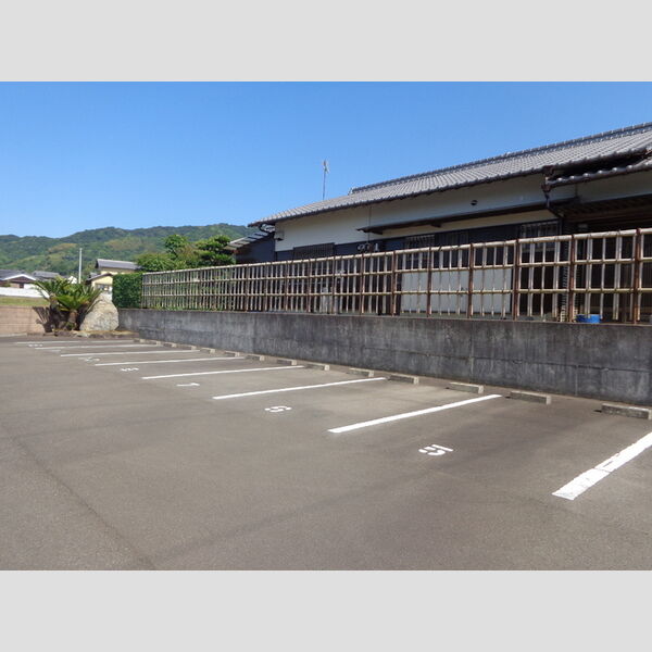 駐車場 (101　駐車場)