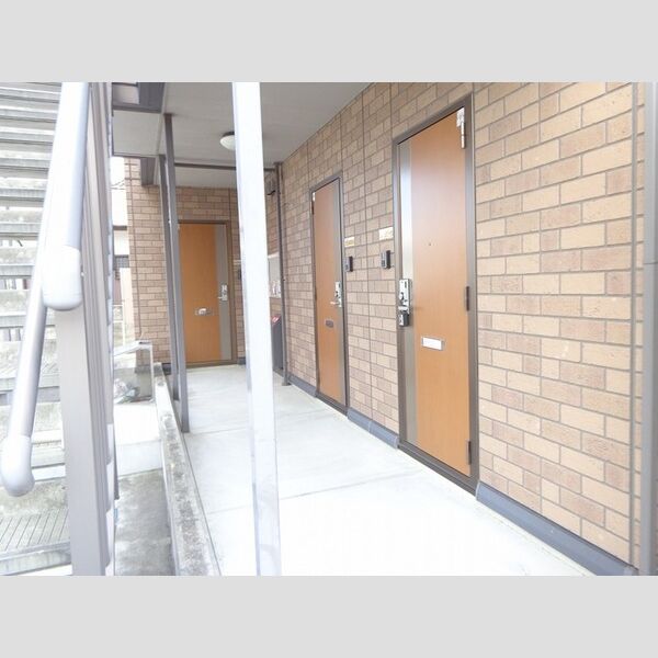 現地周辺 (ロビー)