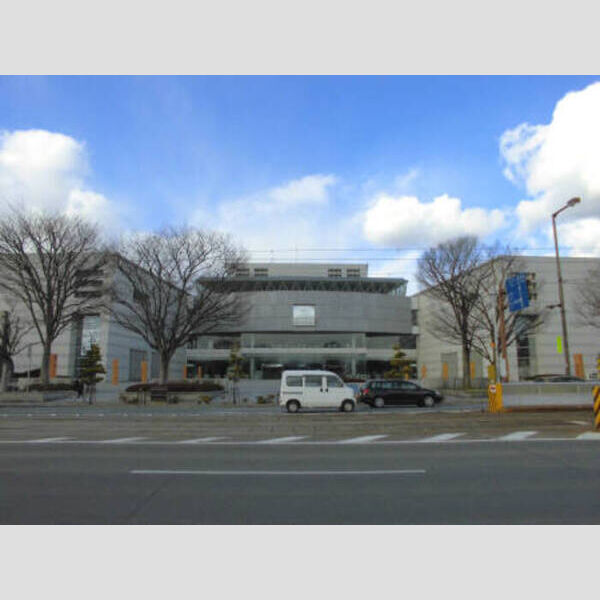 現地周辺 (愛媛県民文化会館ひめぎんホール(262m))