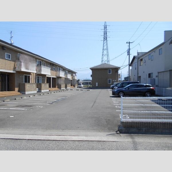 駐車場 (駐車場)