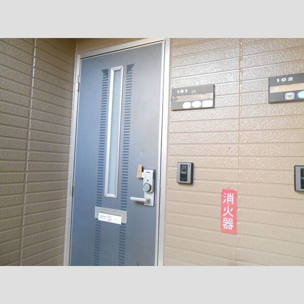 エントランス (エントランス)