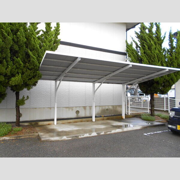 現地周辺 (駐輪場)