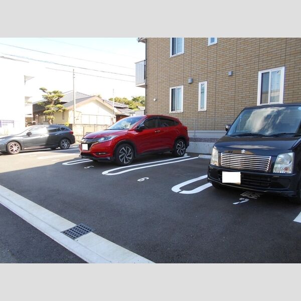 駐車場 (駐車場)