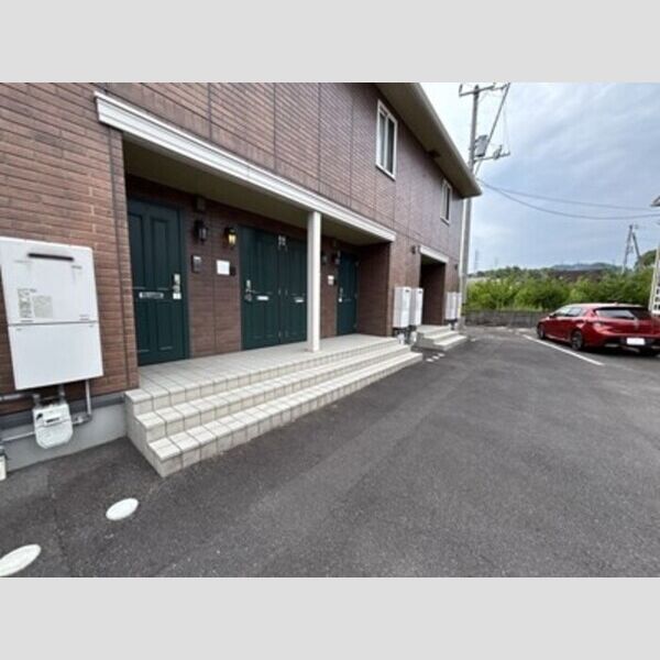 エントランス (エントランス)