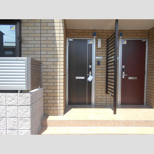 エントランス (エントランス)