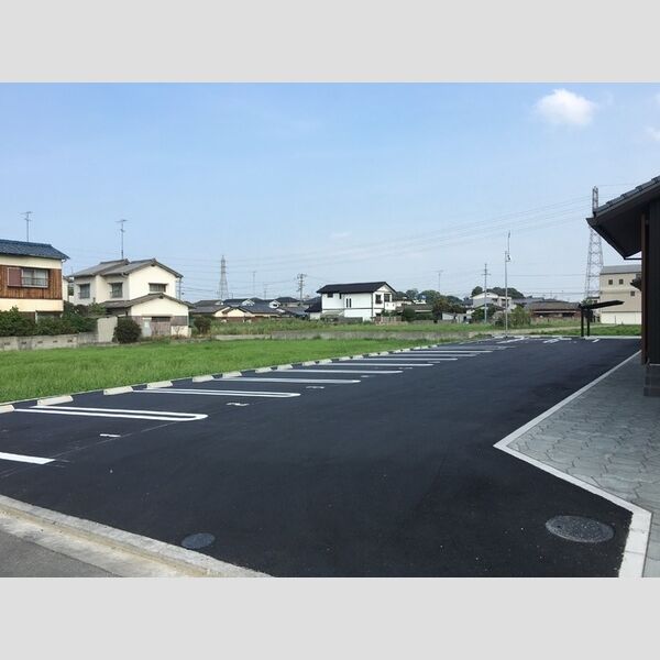 駐車場 (駐車場)