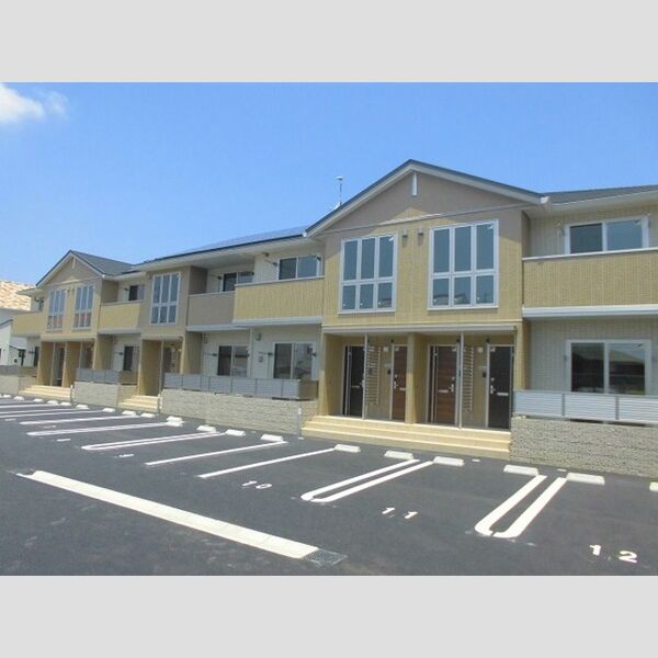 建物外観 (イノセント・シャイン　外観)