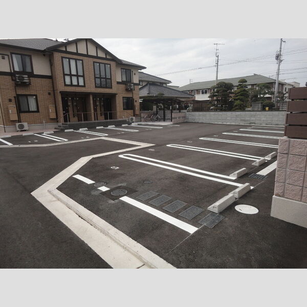 駐車場 (駐車場)