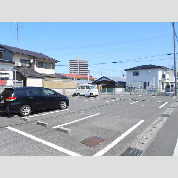 駐車場 (駐車場)