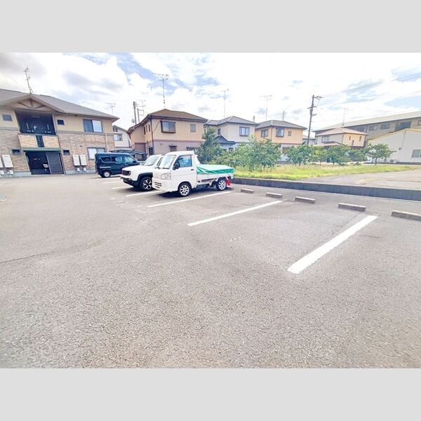 駐車場 (駐車場)