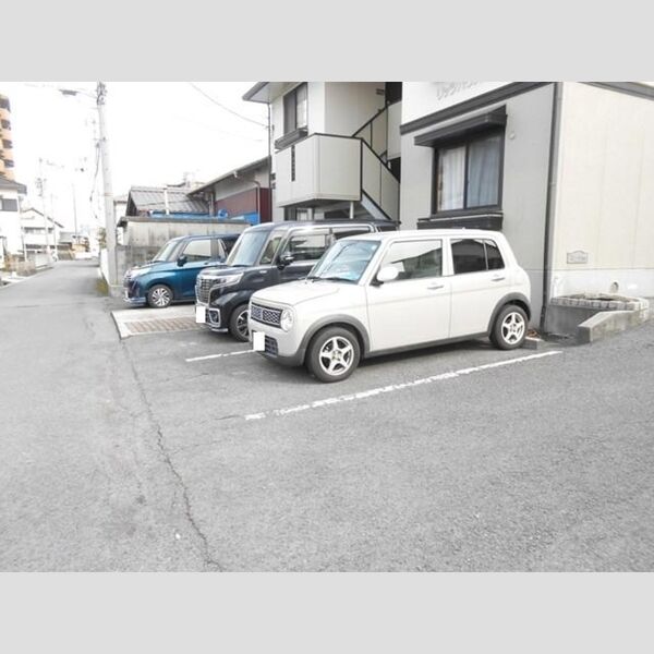 駐車場 (駐車場)
