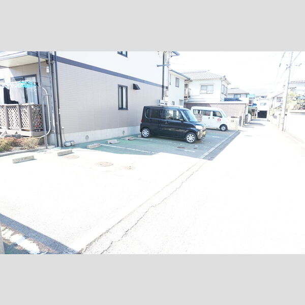 駐車場 (駐車場)