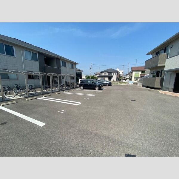 駐車場 (駐車場)