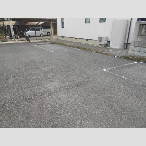 駐車場 (駐車場 南側)