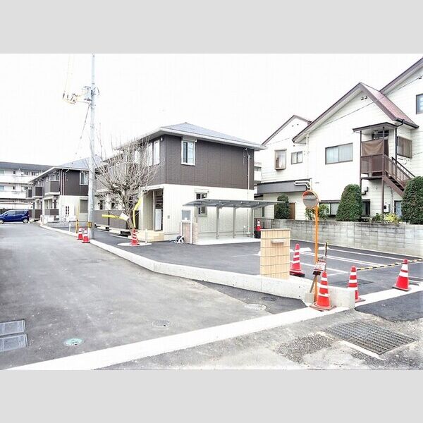駐車場 (駐車場)