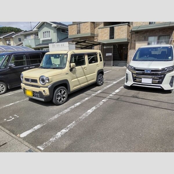 駐車場 (駐車場)