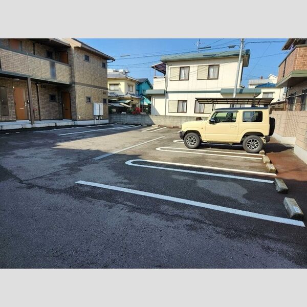 駐車場 (駐車場)