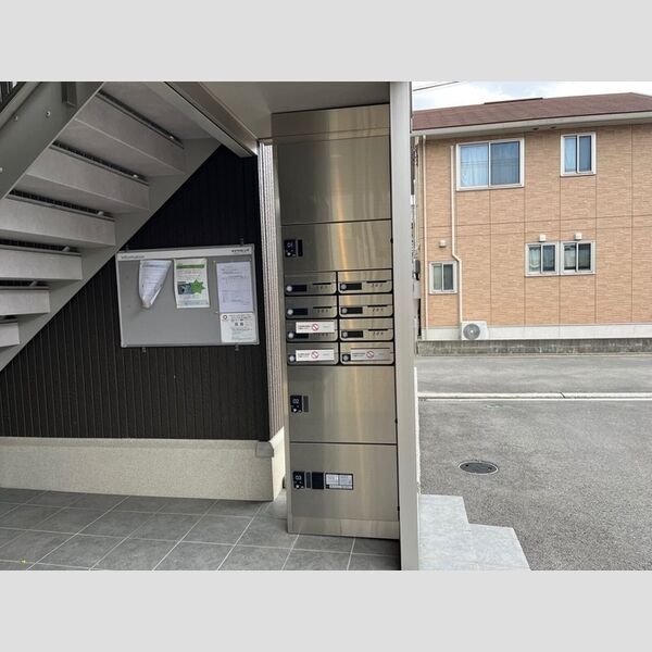 現地周辺 (宅配ボックス)