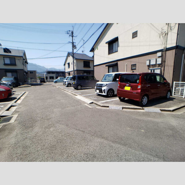 駐車場 (駐車場)