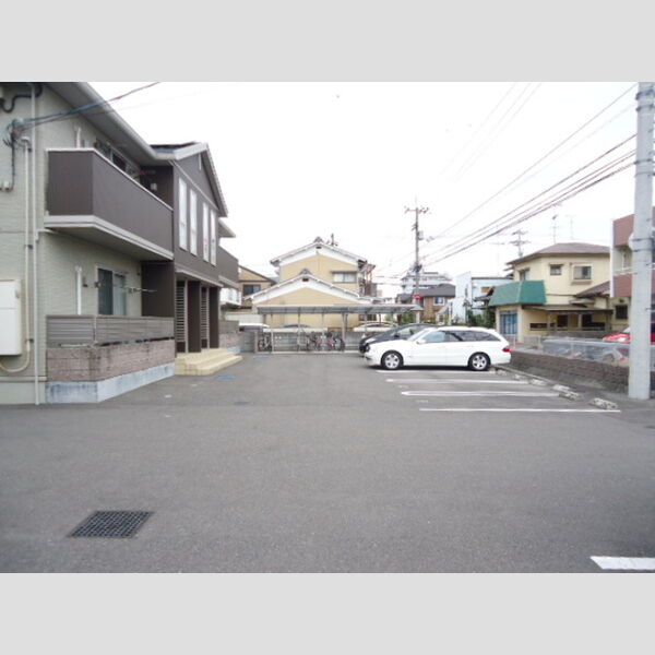 駐車場 (駐車場)